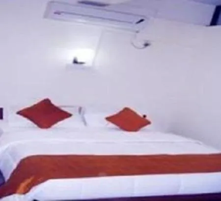 Travel Apartment *