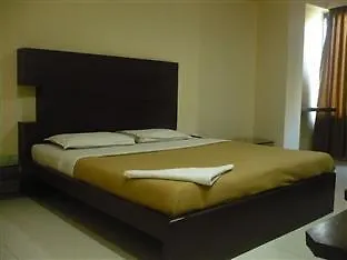 Hotel Fabhotel Kamran Residency - Nr Lbs Marg 3*