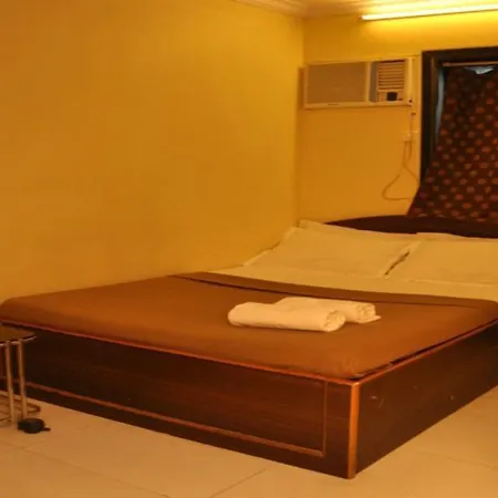 Hotel Hira Palace Mumbai