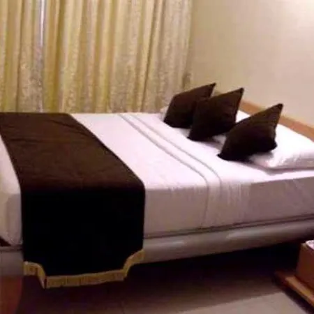 The Signature Crest Apartment *
