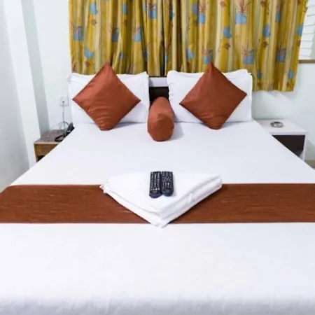 Hotel O Rana Residency Near Western Express Highway Metro Station