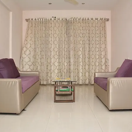 Apartment Vista At Bandra *