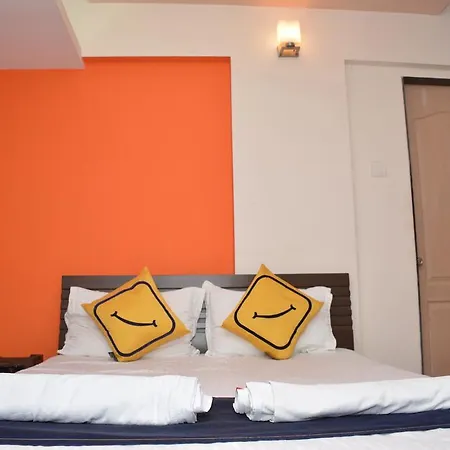 Apartment Vista At Bandra *
