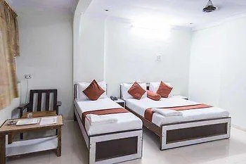 Hotel Hotel O Rana Residency Near Western Express Highway Metro Station 3*