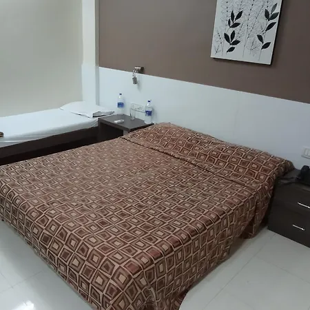 Hotel Samrat