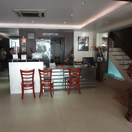 Hotel Samrat 3*