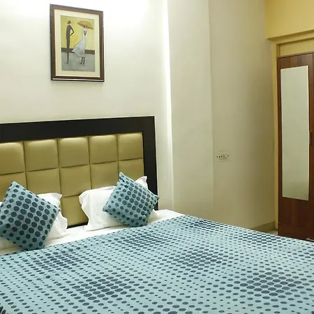 Apartment Laurent & Benon Luxury Service Apartment - Bandra Mumbai