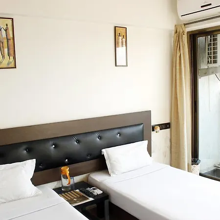 Apartment Laurent & Benon Luxury Service Apartment - Bandra Mumbai