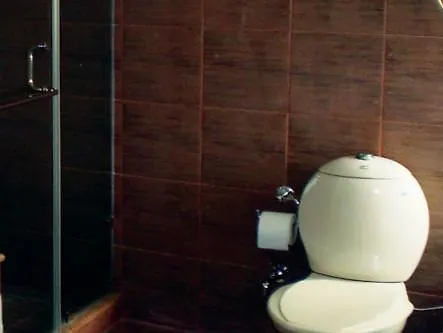 Apartment Laurent & Benon Luxury Service Apartment - Bandra