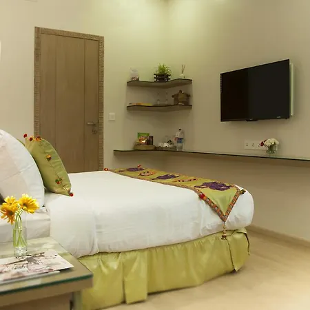 Hotel Le Sutra Hotel, Khar,
