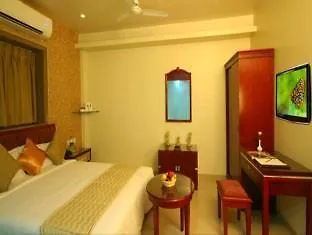 Hotel P.A.Residency 2*