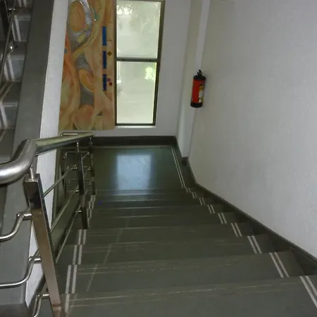 Hotel Khwaish Presidency