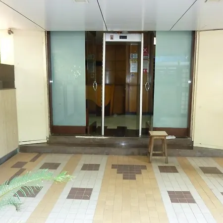Hotel Karan Palace 3*