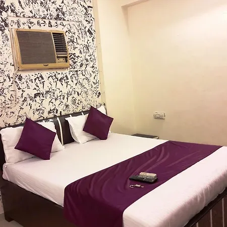 Executive Pleasant - Service Mumbai