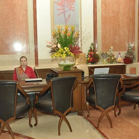 Hotel Royal Tulip Navi