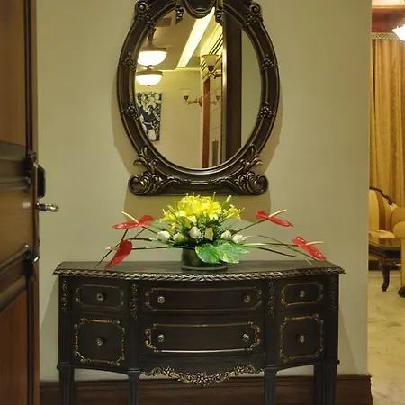 Hotel Royal Tulip Navi