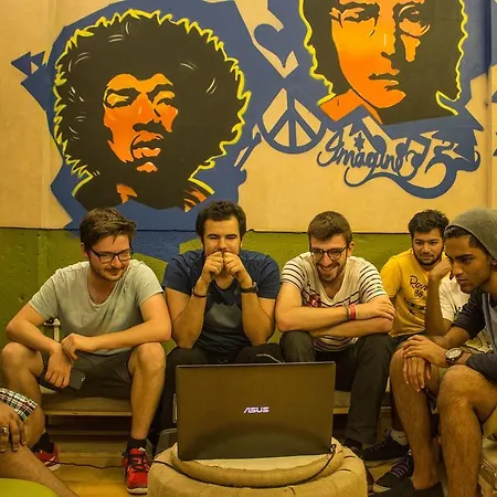 Hostel Backpackers Villa Mumbai