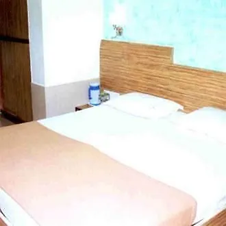 Hotel Check Mumbai