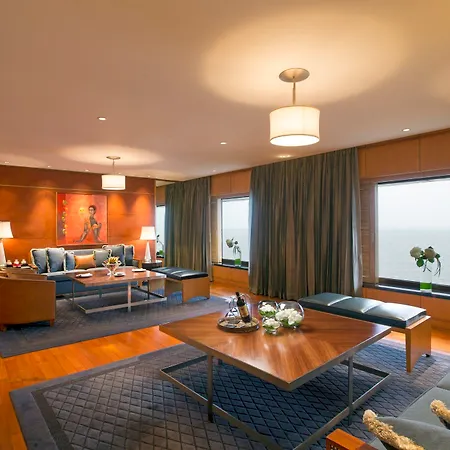 Hotel Taj Lands End
