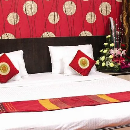 Hotel Bharat Avenue 3*