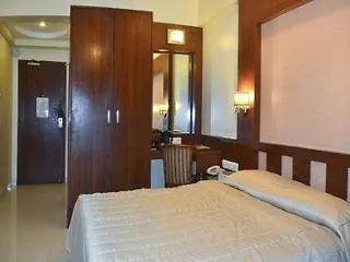 Fabhotel Shubhangan - Nr Bandra