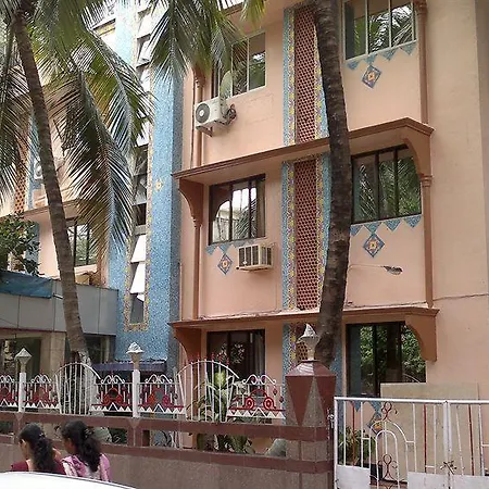 Satellite Hotel 3*