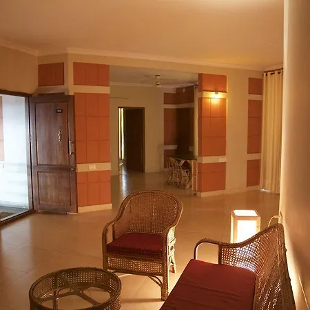 Fabhotel The Adore Palace 3*