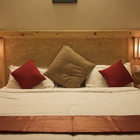 Fabhotel The Adore Palace Hotel Mumbai