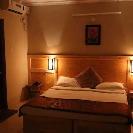 Fabhotel The Adore Palace Hotel Mumbai