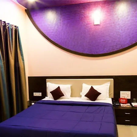 Fabhotel The Adore Palace Hotel 3*