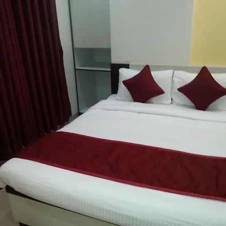 Nishita Residency Hotel 3*