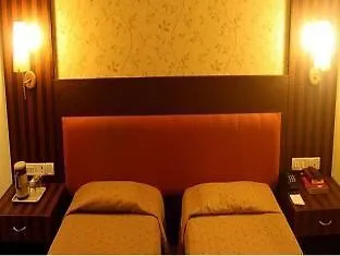 K Stars Hotel 3*