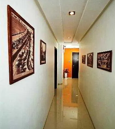 Chateau Windsor - Marine Drive Hotel 3*