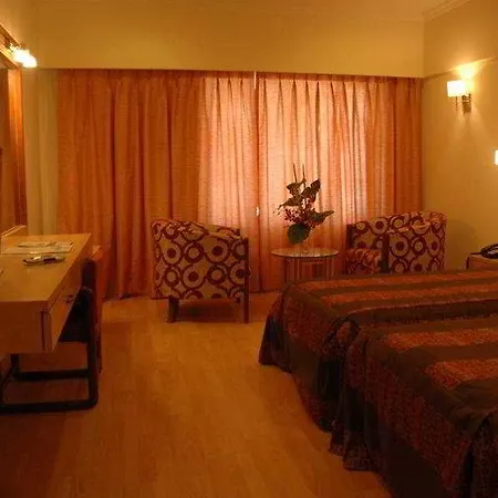 Hotel Juhu Plaza Mumbai