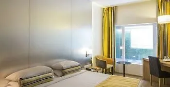 Metro International Hotel