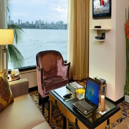 Marine Plaza 5* Mumbai