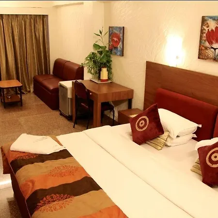 Samraj Hotel