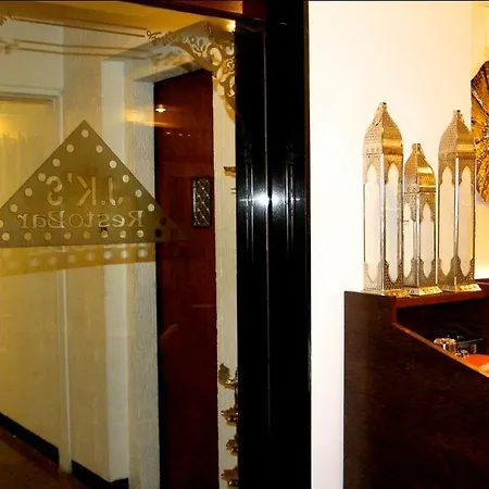 Samraj Hotel 3*