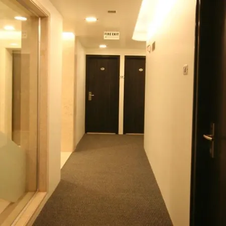 Granville 3*