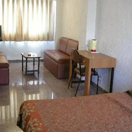 Hotel Samraj