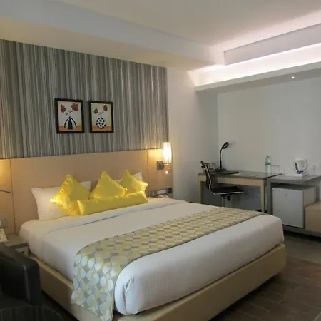 Landmark Residency Hotel 3*