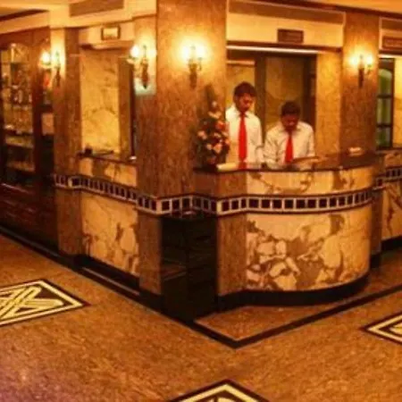 Hotel Karl Residency 3*