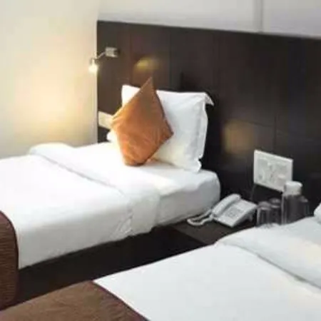 Hotel Fabhotel On Time Andheri East