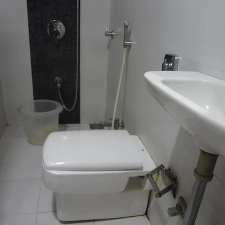 Hotel P.A.Residency 2*