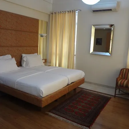 Astoria 4*