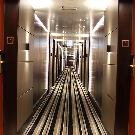 Hotel Sea Princess Mumbai