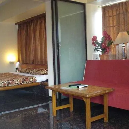 Jayshree Domestic Airport Hotel Mumbai