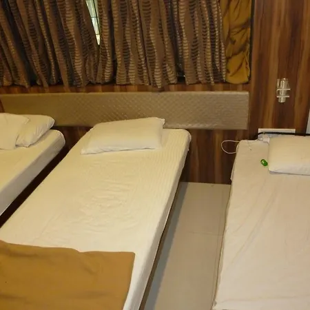 Hotel Karan Palace Mumbai
