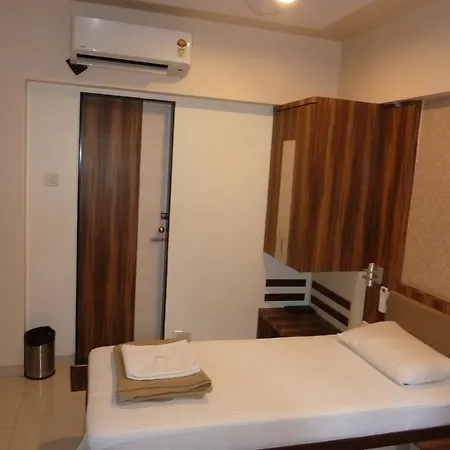 Karan Palace 3*