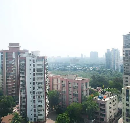 Bolllywood - Beautiful, Cosy , Safe And Secure Apartment *
